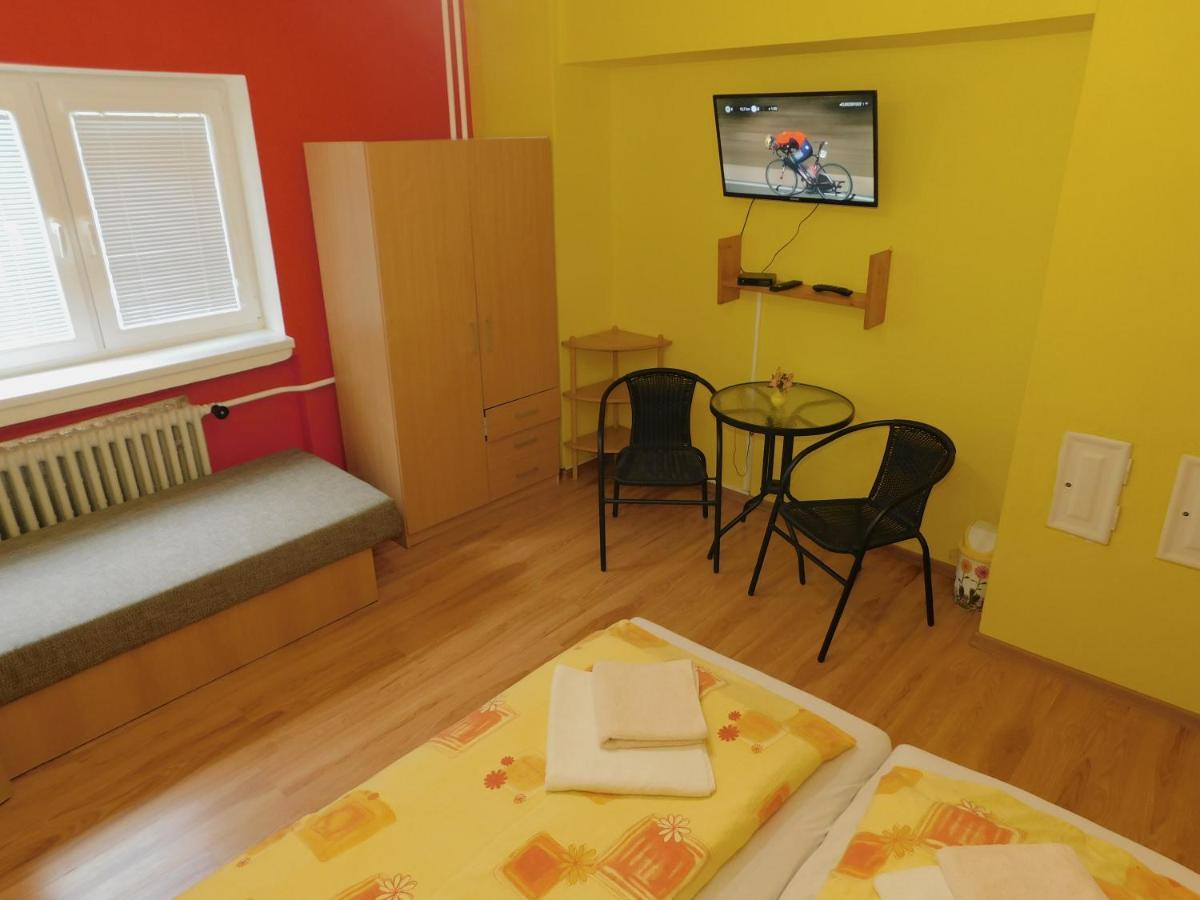 Ferienwohnung Pod Dubom Liptovský Mikuláš Exterior foto