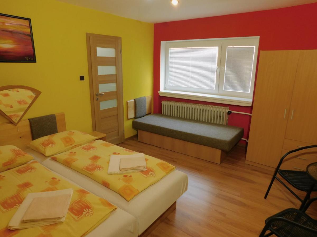 Ferienwohnung Pod Dubom Liptovský Mikuláš Exterior foto
