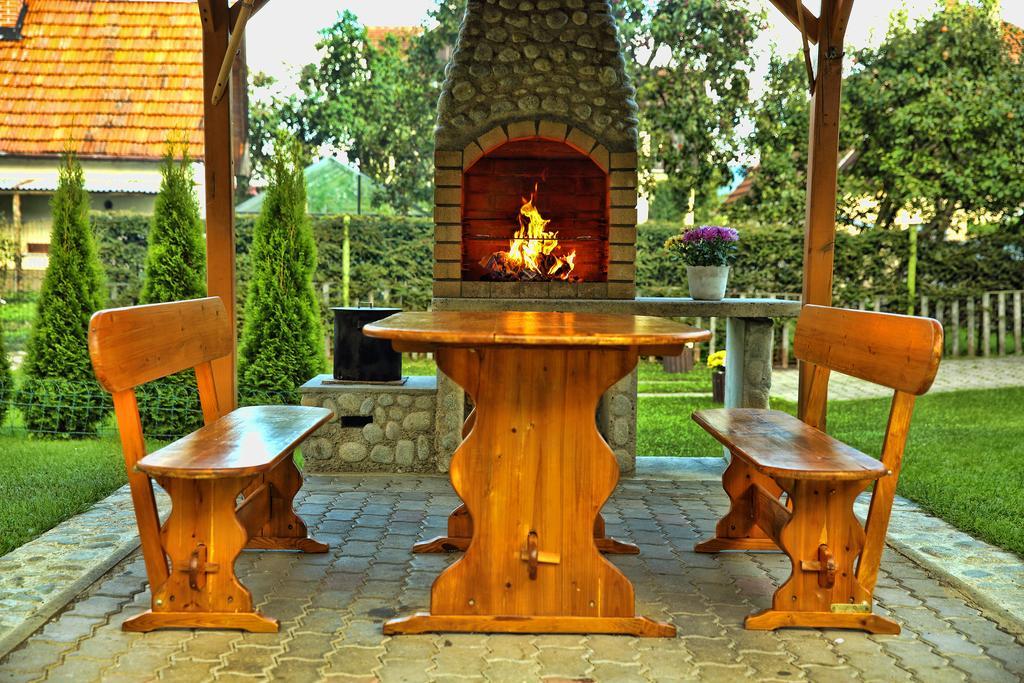 Ferienwohnung Pod Dubom Liptovský Mikuláš Exterior foto